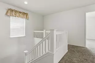 2592 Glenview Dr, Hollister, CA 95023 - Photo 16