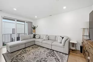 493 Cambridge St, San Francisco, CA 94134 - Photo 2