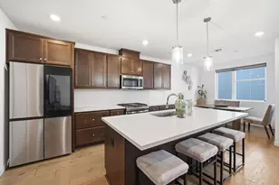 493 Cambridge St, San Francisco, CA 94134 - Photo 8