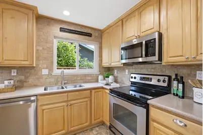 1657 Glenhurst Dr, San Jose, CA 95124 - Photo 10