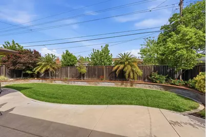 1657 Glenhurst Dr, San Jose, CA 95124 - Photo 26