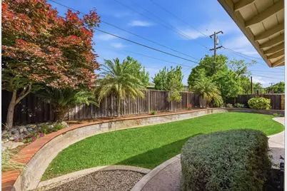 1657 Glenhurst Dr, San Jose, CA 95124 - Photo 28
