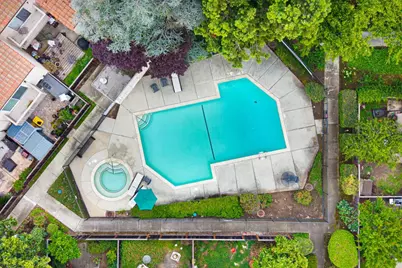 117 Mission Dr, East Palo Alto, CA 94303 - Photo 30