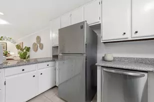 117 Mission Dr, East Palo Alto, CA 94303 - Photo 8