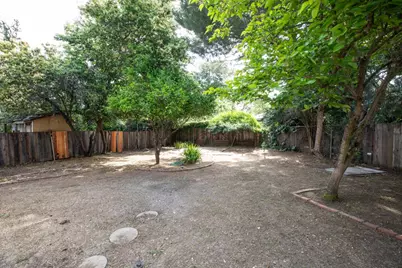 2027 Carol Ave, Mountain View, CA 94040 - Photo 16