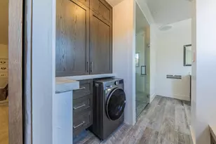 Los Laureles Ave, Salinas, CA 93901 - Photo 36