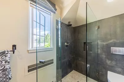 Los Laureles Ave, Salinas, CA 93901 - Photo 42