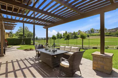 1965 Saint  Andrews Cir, Gilroy, CA 95020 - Photo 22