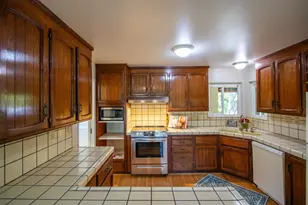 23059 Evergreen Ln, Los Gatos, CA 95033 - Photo 14