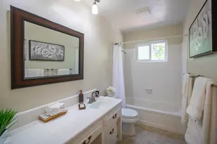 23059 Evergreen Ln, Los Gatos, CA 95033 - Photo 22