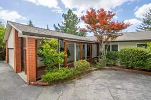 23059 Evergreen Ln, Los Gatos, CA 95033 - Photo 2
