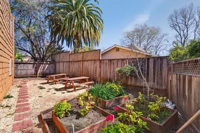 817 California St, Santa Cruz, CA 95060 - Photo 10