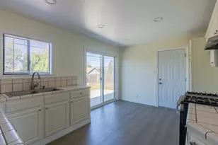 61 Beverly Dr, Salinas, CA 93905 - Photo 6