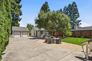 17391 E Vineland Ave, Los Gatos, CA 95030 - Photo 48