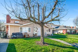 10 Nedra Ct, Sacramento, CA 95822 - Photo 2