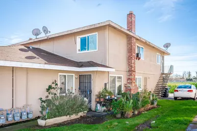 10 Nedra Ct, Sacramento, CA 95822 - Photo 6