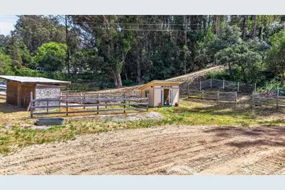 575 Snyder Ave, Aromas, CA 95004 - Photo 8