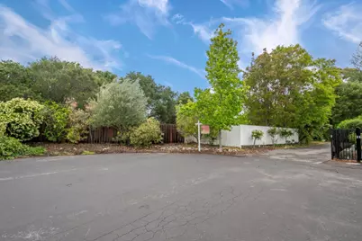 18627 Ambleside Ln, Saratoga, CA 95070 - Photo 18