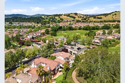 2631 Club Dr, Gilroy, CA 95020 - Photo 40