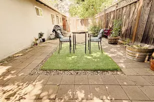 1105 Junipero Ave, Redwood City, CA 94061 - Photo 6