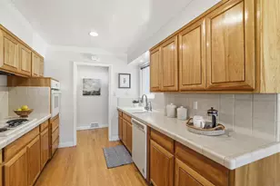 1670 Andalusia Way, San Jose, CA 95125 - Photo 12