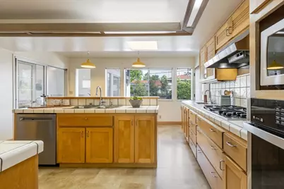 882 Maranta Ave, Sunnyvale, CA 94087 - Photo 10