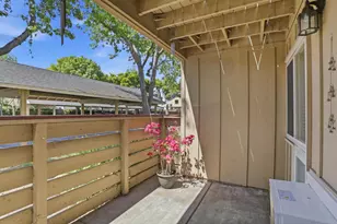 107 Monte Verano Ct, San Jose, CA 95116 - Photo 22