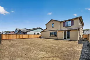 190 Golden Gate Ln, Vacaville, CA 95687 - Photo 18