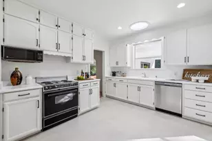 21531 Almaden Rd, San Jose, CA 95120 - Photo 16