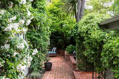 1880 Fulton St, Palo Alto, CA 94303 - Photo 44