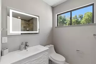 17770 Holiday Dr, Morgan Hill, CA 95037 - Photo 40