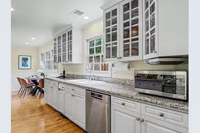 613 Empey Way, San Jose, CA 95128 - Photo 8