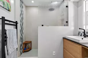 502 E Beach St, Watsonville, CA 95076 - Photo 22