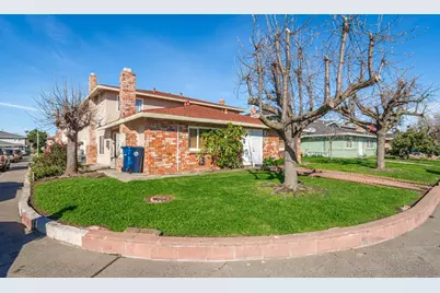 100 Nedra Ct, Sacramento, CA 95822 - Photo 2