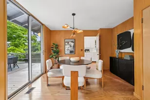 25845 Springhill Dr, Los Altos Hills, CA 94022 - Photo 8