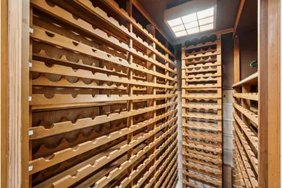 25845 Springhill Dr, Los Altos Hills, CA 94022 - Photo 30