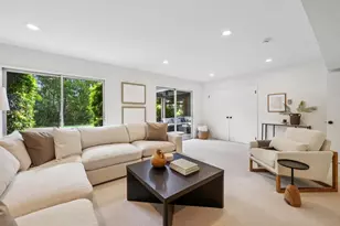 25845 Springhill Dr, Los Altos Hills, CA 94022 - Photo 34