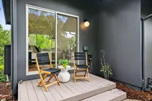 25845 Springhill Dr, Los Altos Hills, CA 94022 - Photo 18