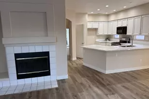 4117 E Haack Ct, Elk Grove, CA 95758 - Photo 8