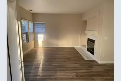 4117 E Haack Ct, Elk Grove, CA 95758 - Photo 6