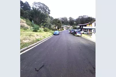 20 Barton Pl, Pacifica, CA 94044 - Photo 4