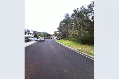 20 Barton Pl, Pacifica, CA 94044 - Photo 6