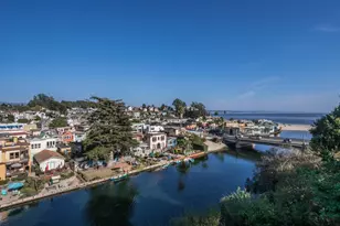 431 Capitola Ave, Capitola, CA 95010 - Photo 2