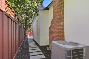 2466 Armstrong, Santa Clara, CA 95050 - Photo 38