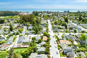 212 Darwin St, Santa Cruz, CA 95062 - Photo 2