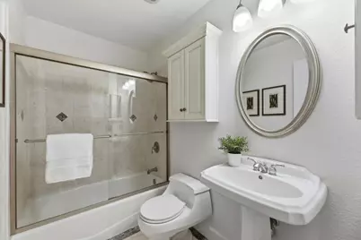 1350 Fairway Entrance Dr, San Jose, CA 95131 - Photo 24