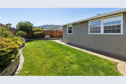 735 Montezuma Dr, Pacifica, CA 94044 - Photo 26