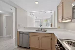 550 Ortega Ave A203, Mountain View, CA 94040 - Photo 10