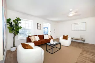 1915 Mount Vernon Ct 15, Mountain View, CA 94040 - Photo 4