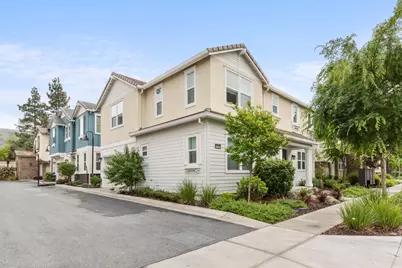 47520 Kinner Falls Cmn, Fremont, CA 94539 - Photo 2